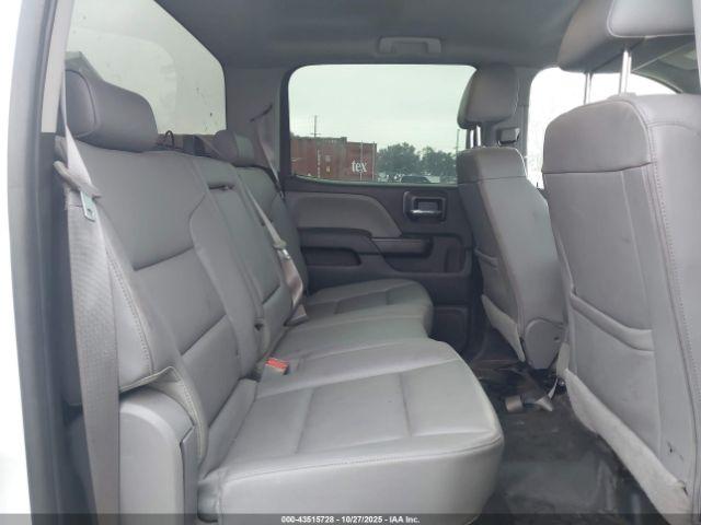 Chevrolet Silverado 2500 Wt Image 3