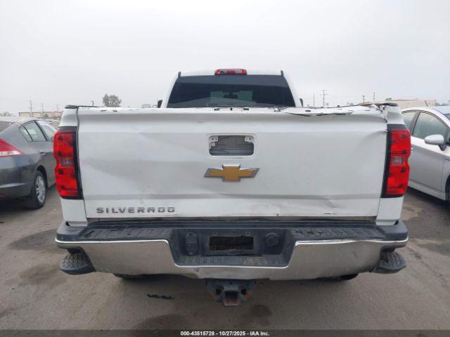 Chevrolet Silverado 2500 Wt Image 16