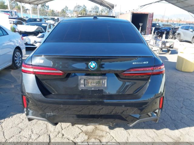 BMW I5 Edrive40 Image 11