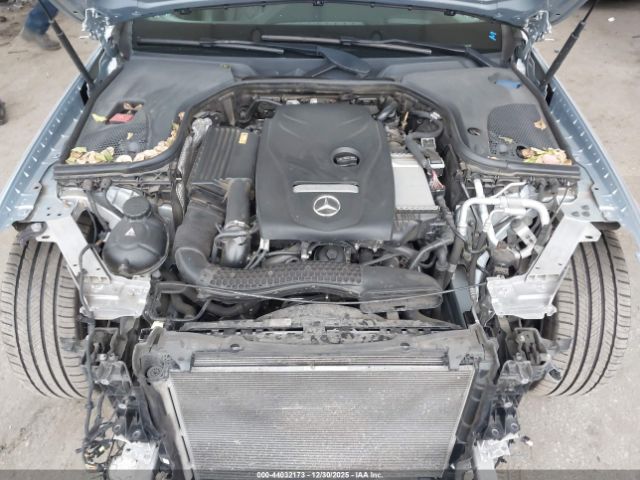 Mercedes-Benz E-Class Image 4