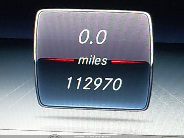 Mercedes-Benz E-Class Image 15