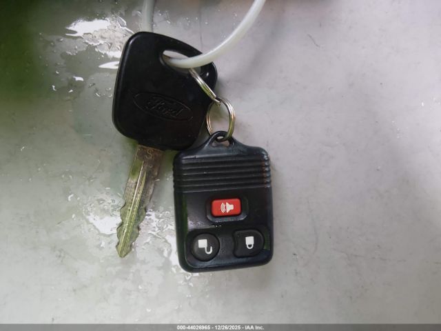 Ford Excursion Limited Image 2