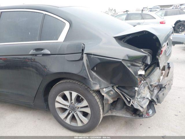 Honda Accord 2.4 Lx Image 15