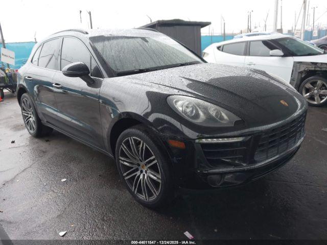  Salvage Porsche Macan