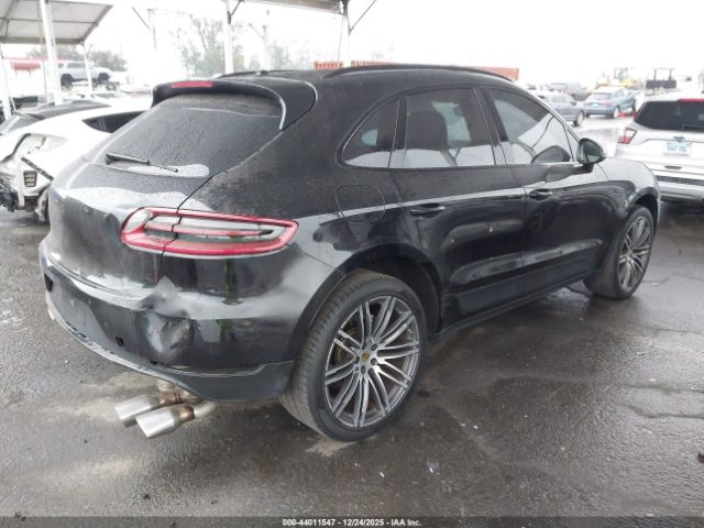 Porsche Macan S Image 6