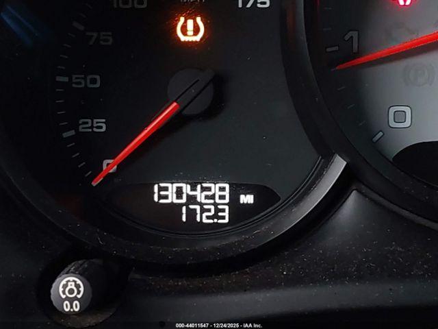 Porsche Macan S Image 7