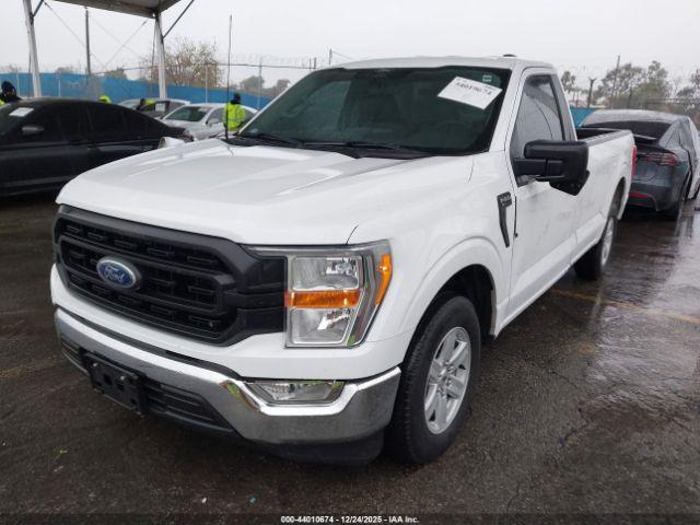 Ford F-150 Xl Image 18