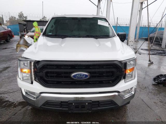Ford F-150 Xl Image 11