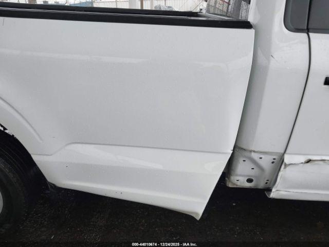 Ford F-150 Xl Image 10