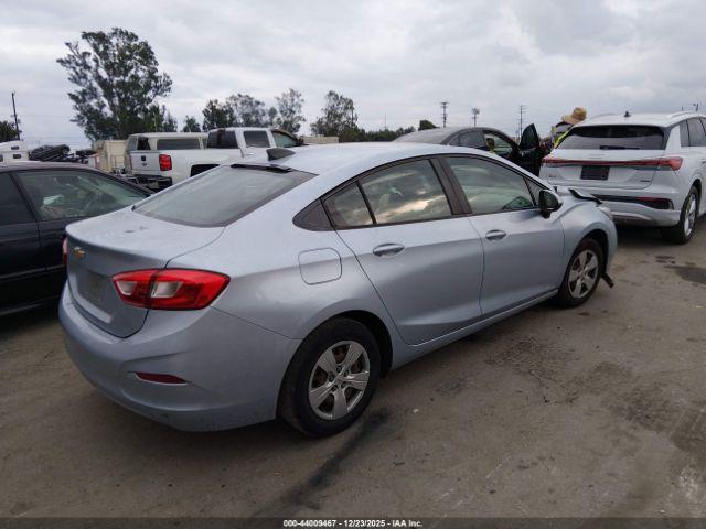 Chevrolet Cruze Ls Auto Image 4