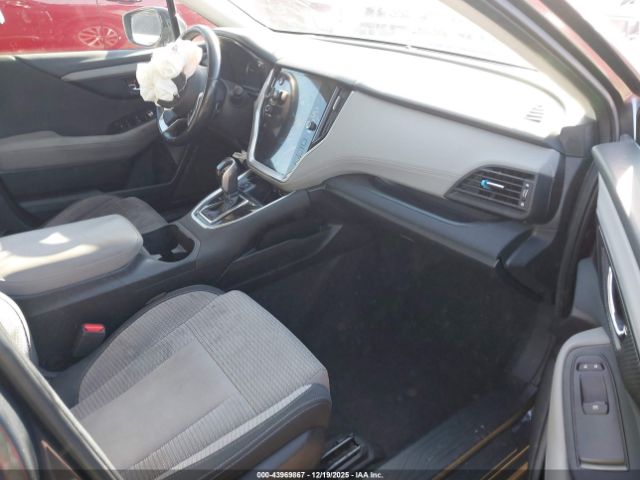 Subaru Outback Premium Image 2