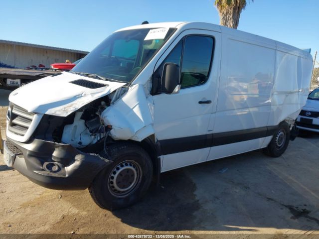 Mercedes-Benz Sprinter 2500 Normal Roof Image 2