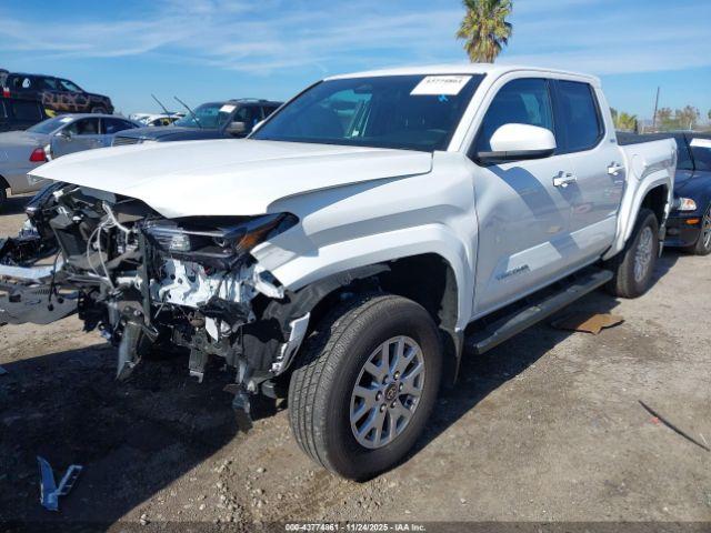 Toyota Tacoma Sr5 Image 5