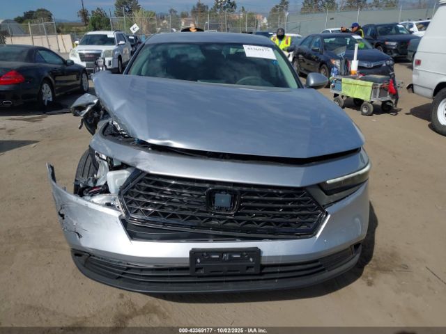 Honda Accord Lx Image 9