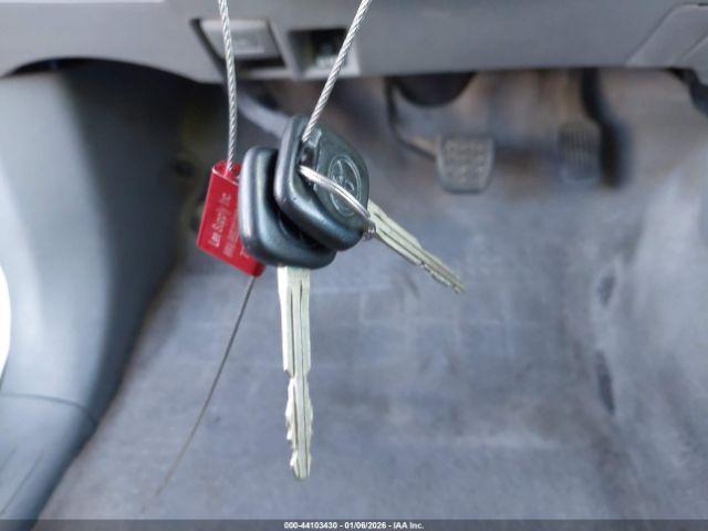 Toyota Tacoma Image 11