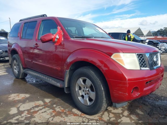 Nissan Pathfinder Se Image 1