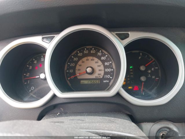 Toyota 4Runner Sr5 V8 Image 2