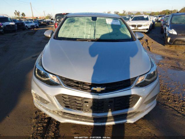 Chevrolet Cruze Lt Auto Image 17