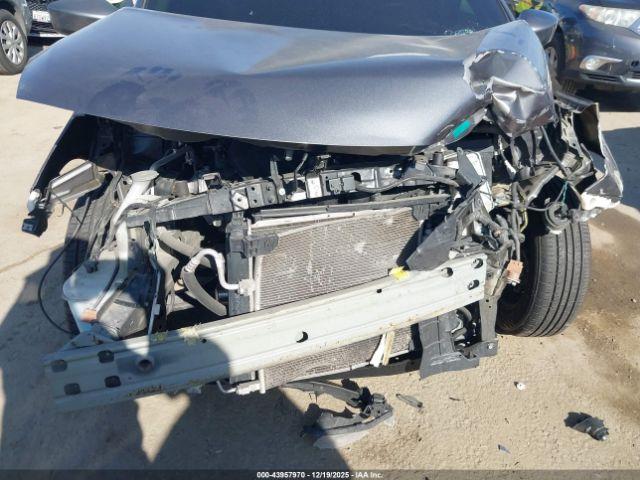 Nissan Versa 1.6 Sv Image 4