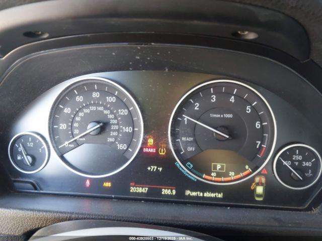 BMW 3 Series Image 3