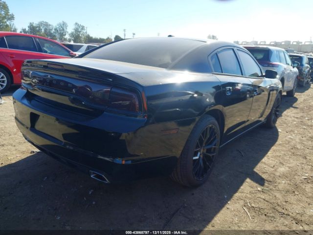 Dodge Charger Image 11