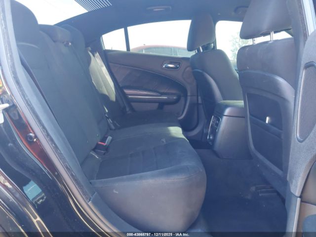 Dodge Charger Image 4