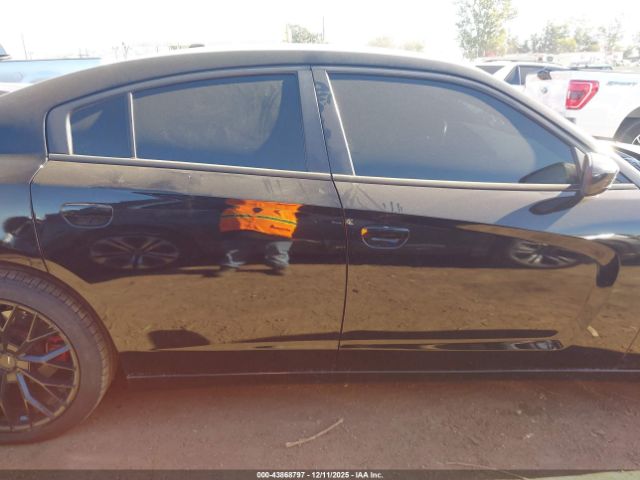 Dodge Charger Image 13