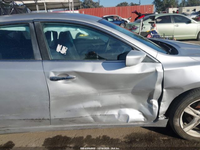 Nissan Altima Image 2