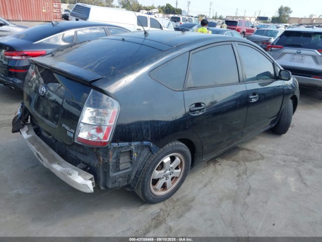 Toyota Prius Image 12