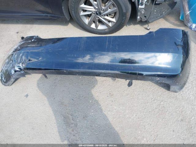 Toyota Prius Image 14