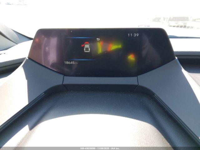 Toyota Prius Xle Image 8