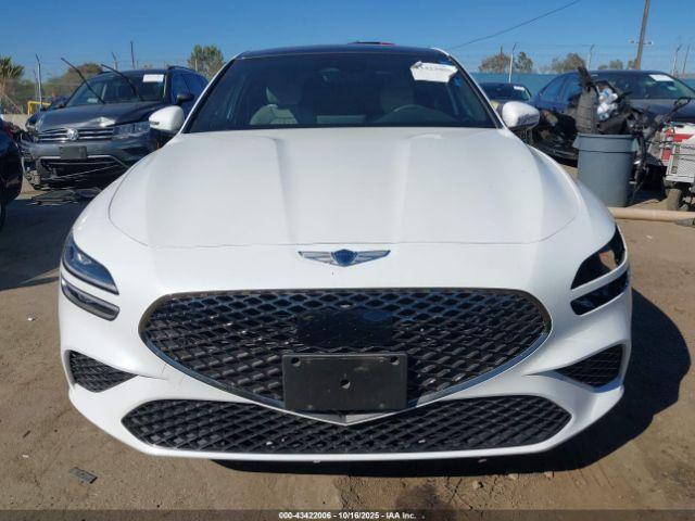 Genesis G70 2.0t Awd Image 17