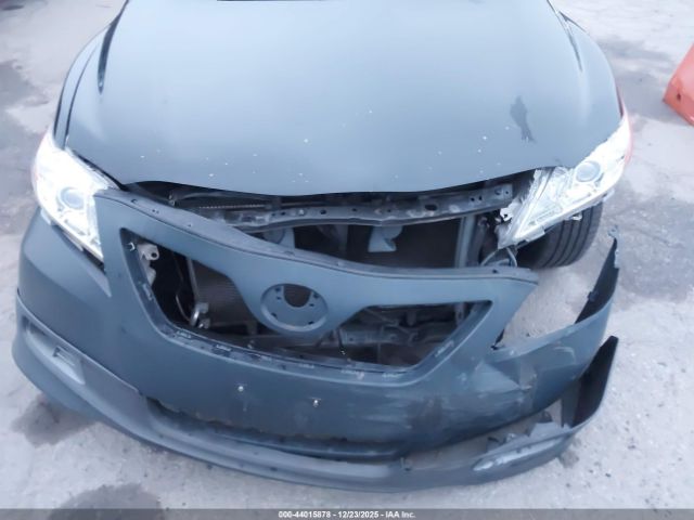 Toyota Camry Se V6 Image 14