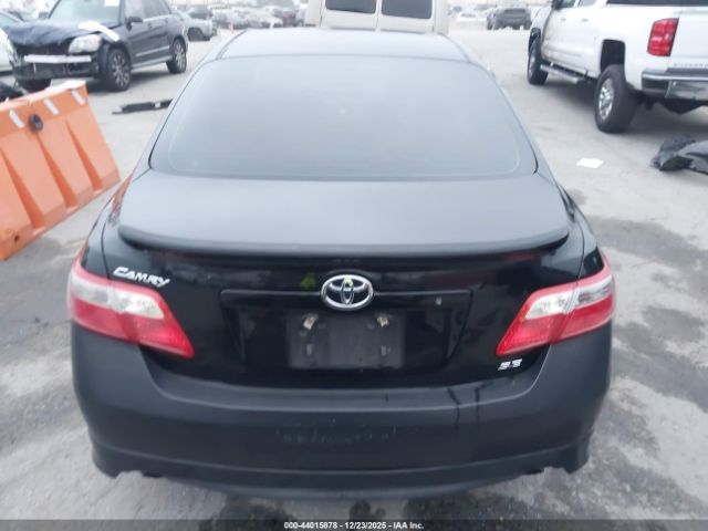 Toyota Camry Se V6 Image 8