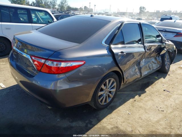 Toyota Camry Xle Image 4