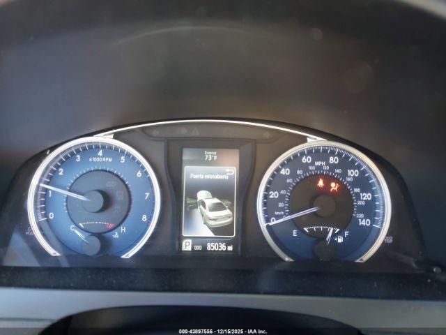 Toyota Camry Xle Image 17