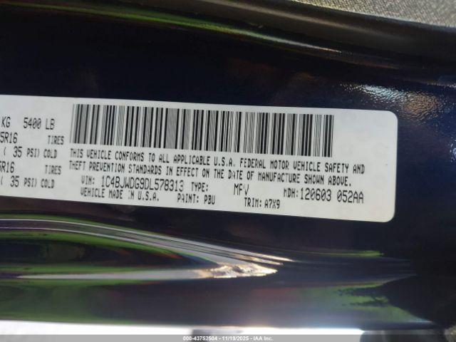 Jeep Wrangler Sport Image 9