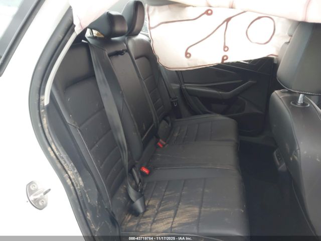 Volkswagen Jetta Image 3