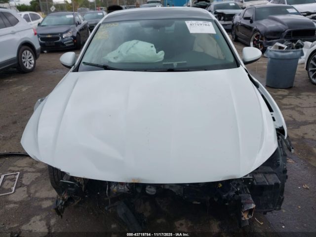 Volkswagen Jetta Image 5