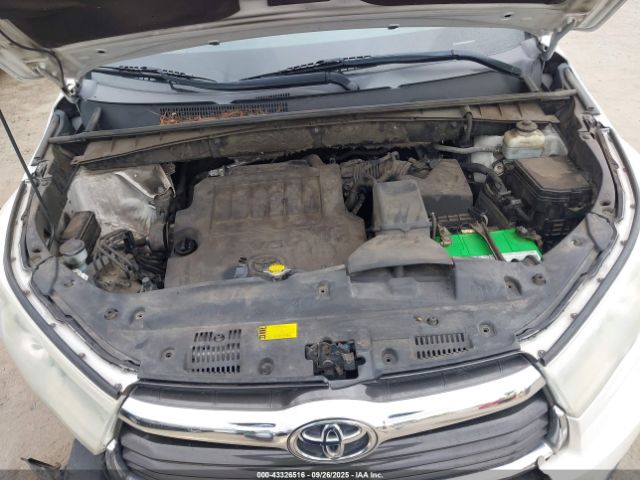 Toyota Highlander Le Plus V6 Image 5