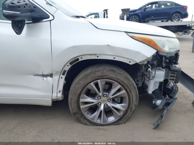 Toyota Highlander Le Plus V6 Image 20