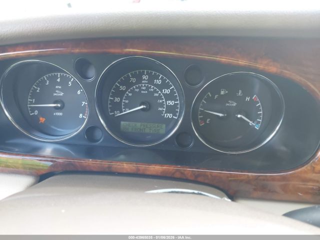 Jaguar XJ Xj8 L Image 8