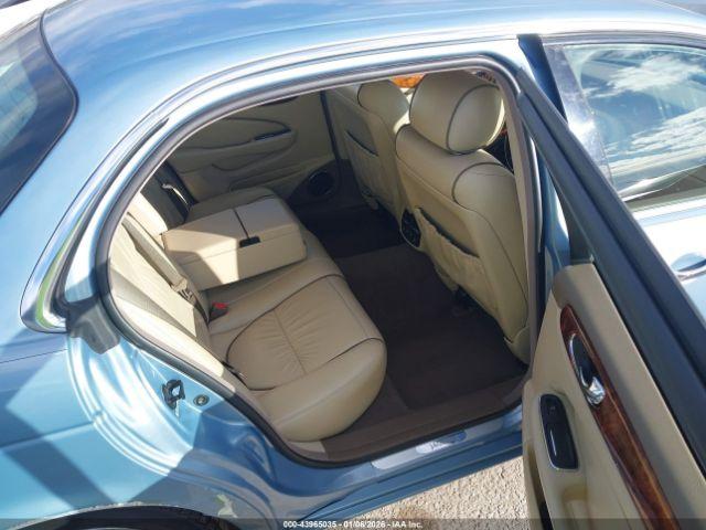 Jaguar XJ Xj8 L Image 13