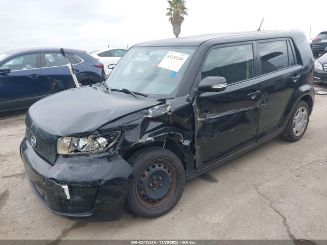 Scion xB Image 5