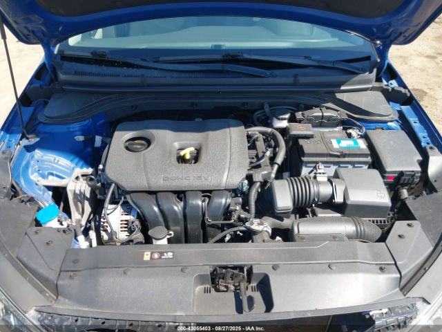 Hyundai ELANTRA Sel Image 6