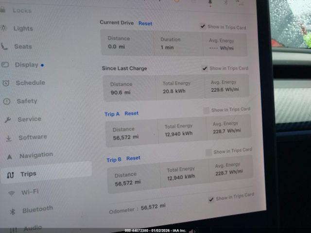 Tesla Model 3 Image 4