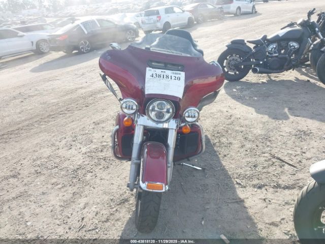 Harley-Davidson Flhtk Ultra Limited Image 3