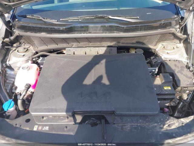 Kia Niro Wind Image 9