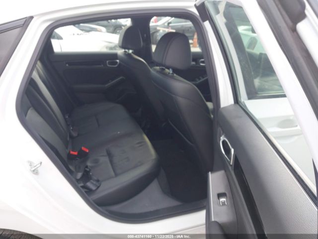 Honda Civic Image 11