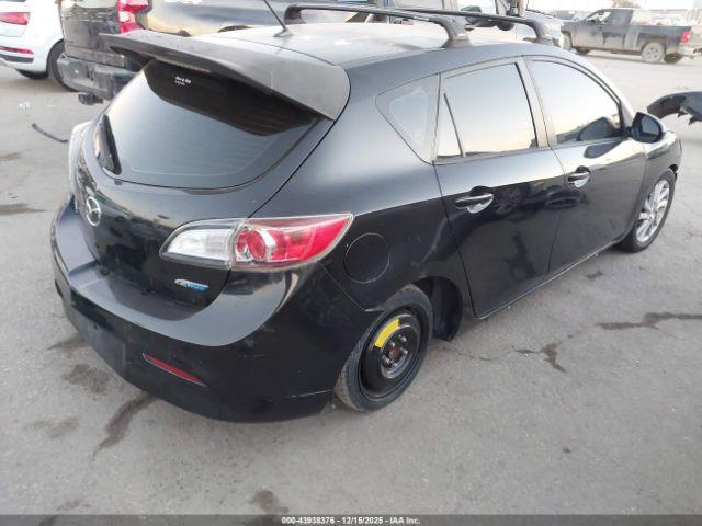 Mazda Mazda3 I Touring Image 2